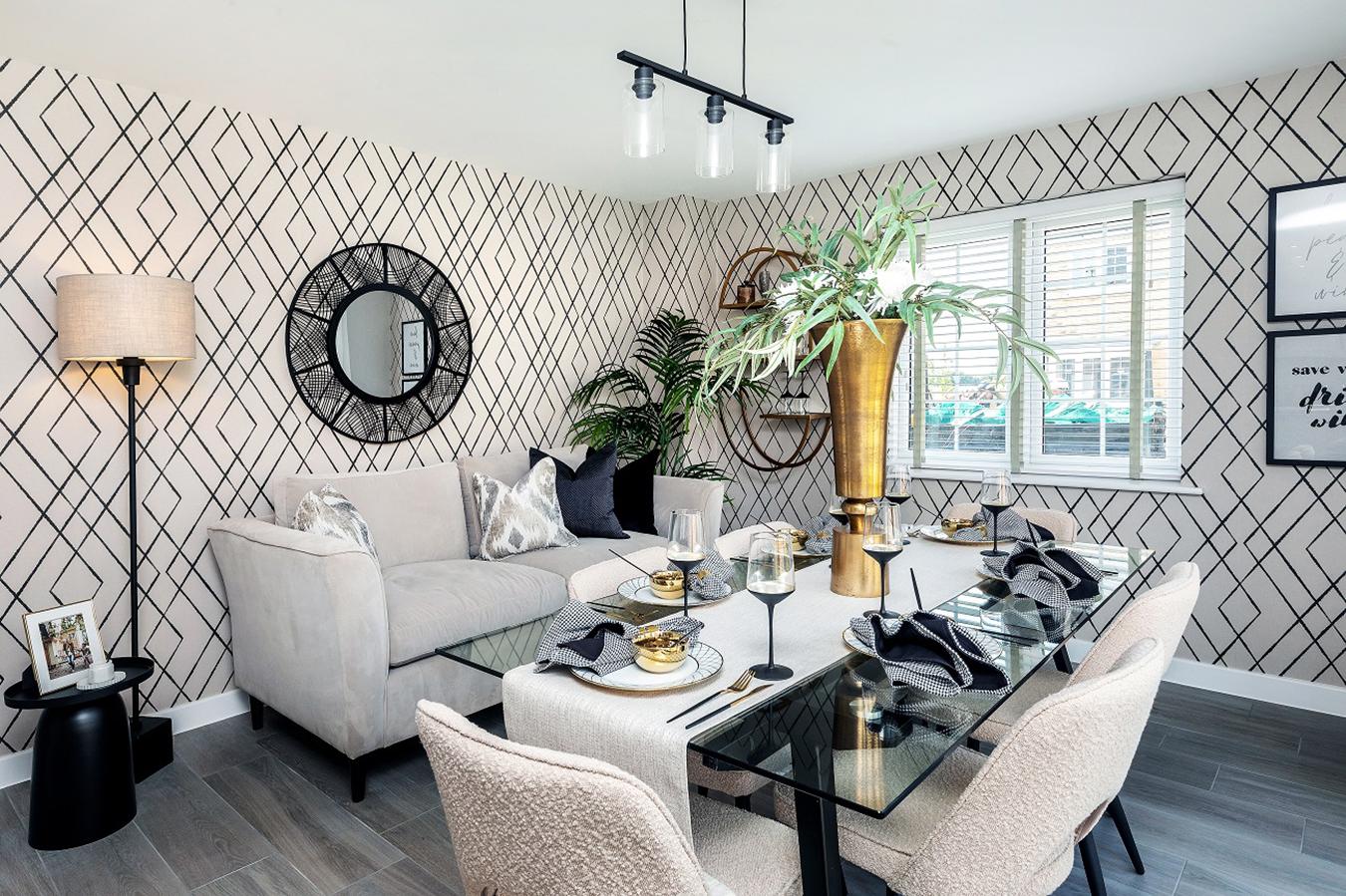 Selsdon -kings -  dining