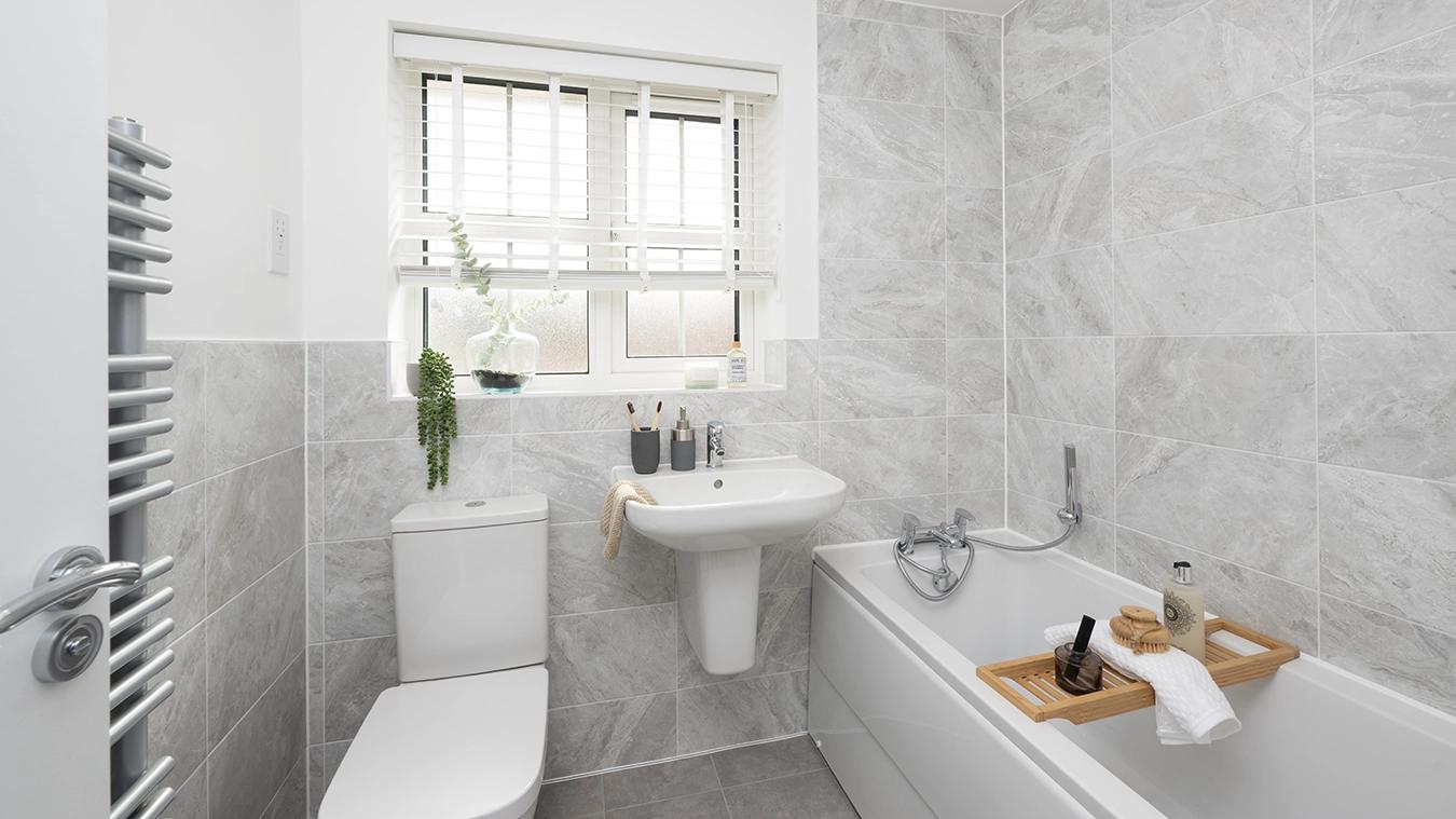 roundhouse - hartwood - bath