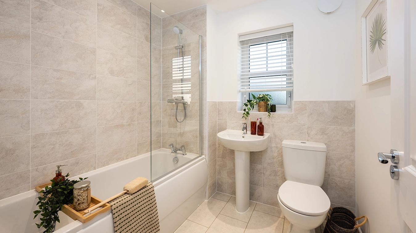 Ambleside - brook - bath