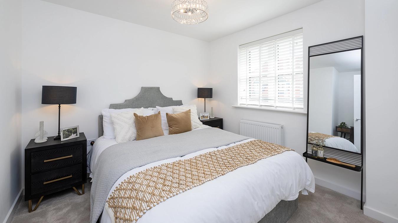 roundhouse - hartwood - bed 2