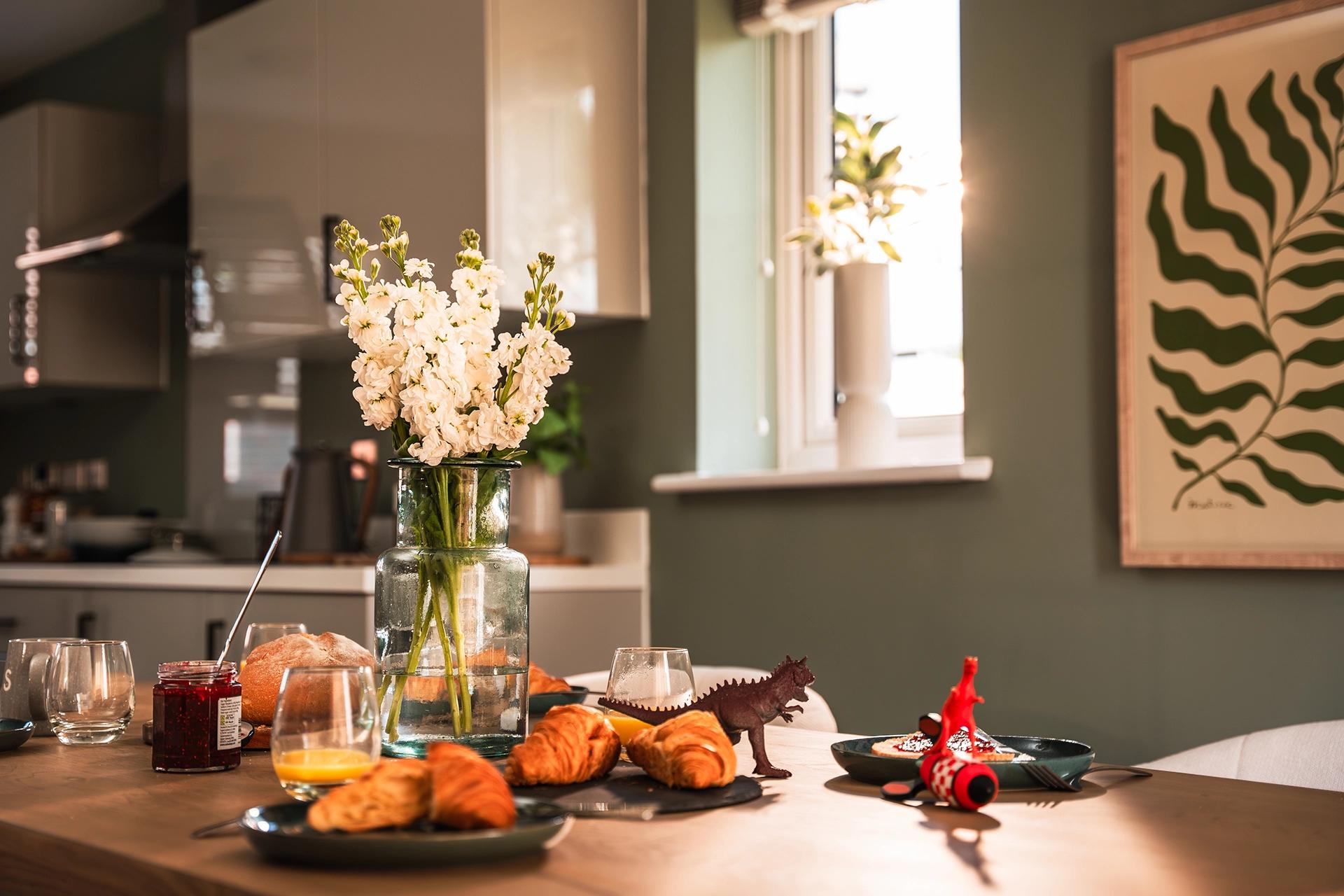 Cashmere Park Lifestyle - Dining Set Up - Breakfast