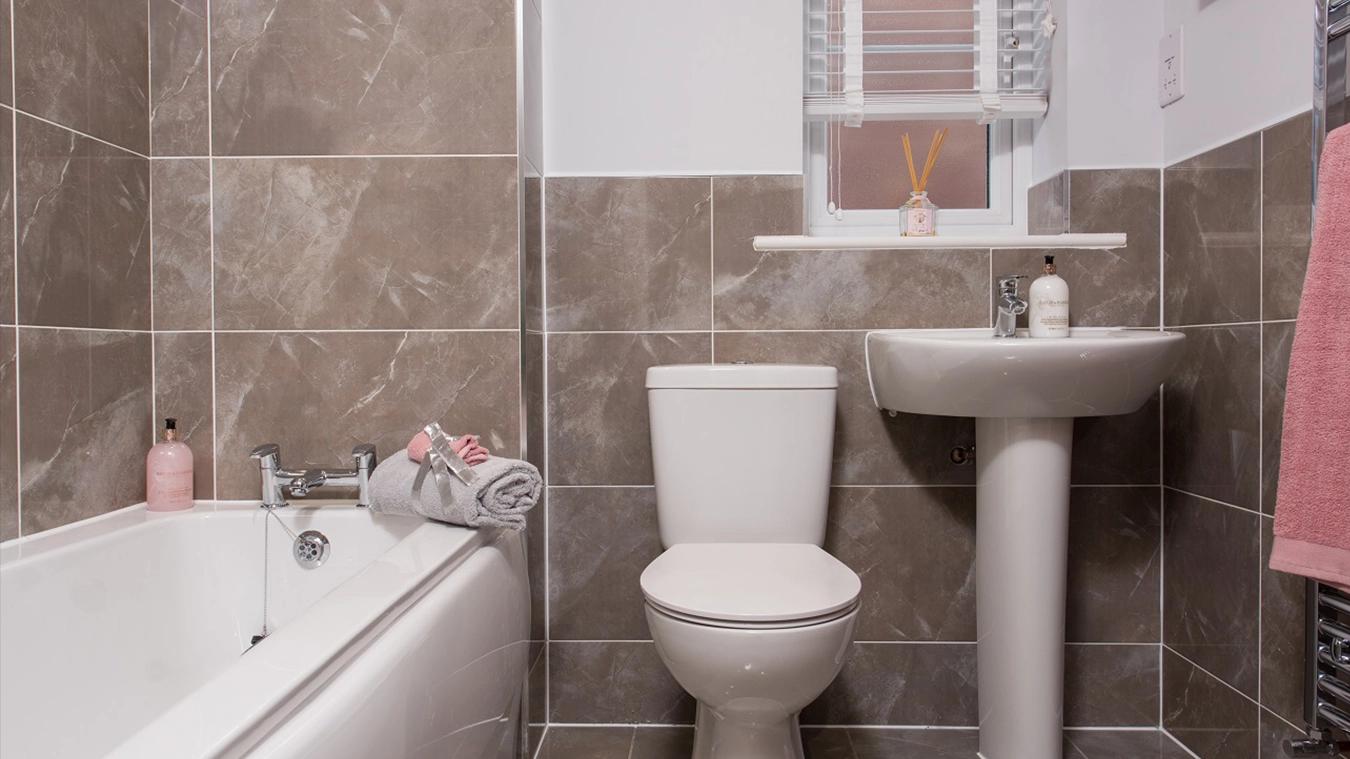 Holmewood tanton bath