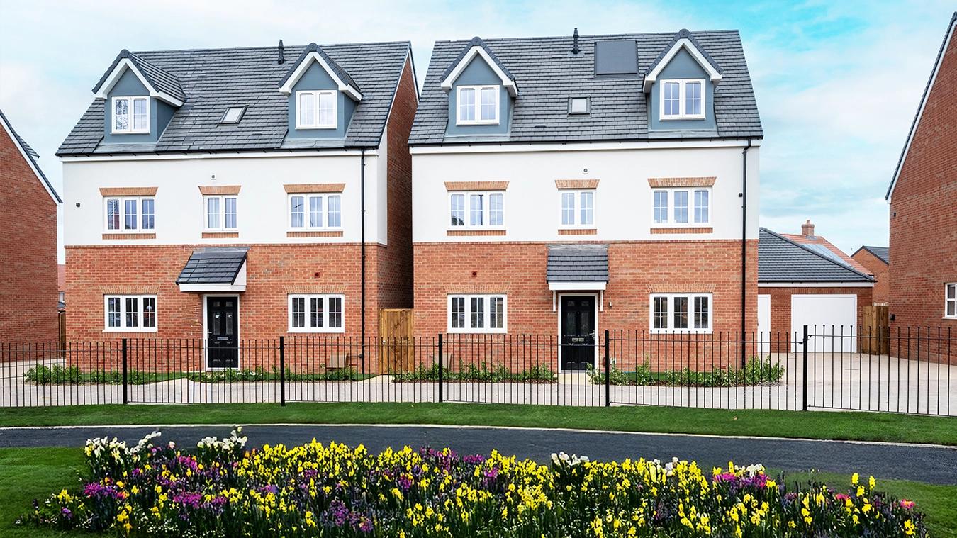 Moulton  - roundhouse