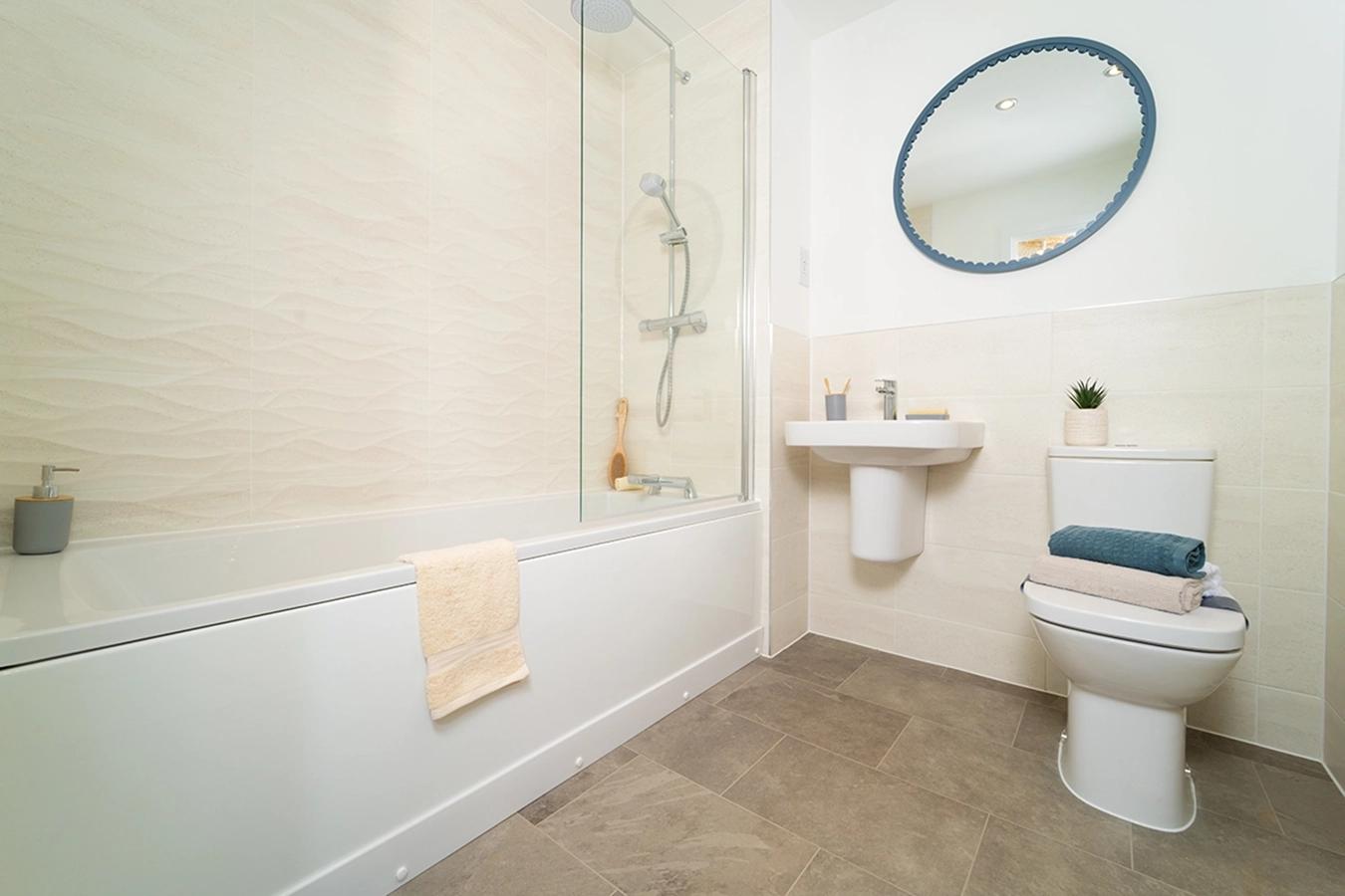 Lingwood V3 Bathroom