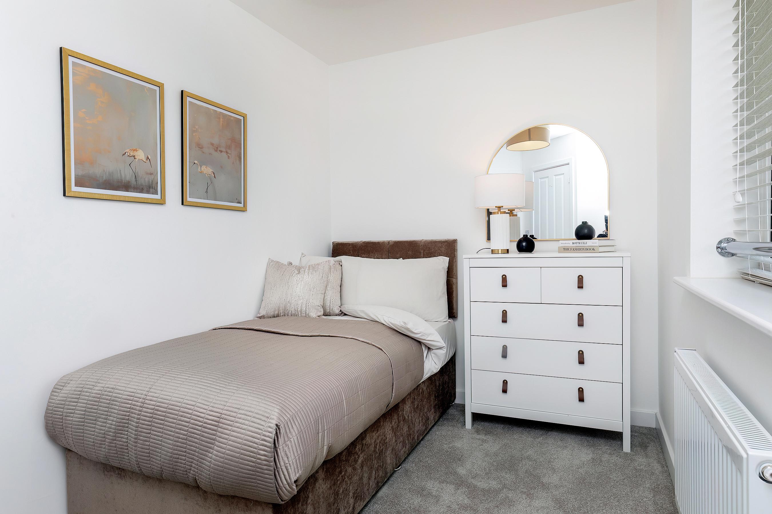Dunstable Landimore third bedroom
